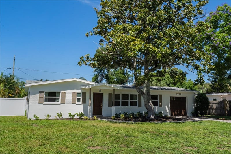2090 76th St, St Petersburg, FL 33710