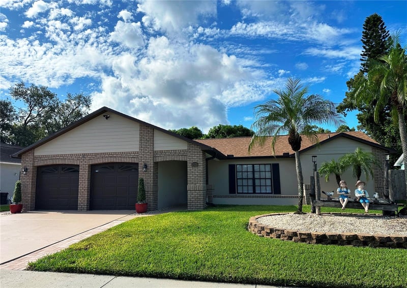 2526 Fieldcrest Ct, Holiday, FL 34691