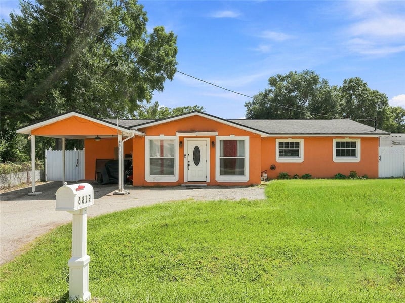 6819 32nd Ave S, Tampa, FL 33619