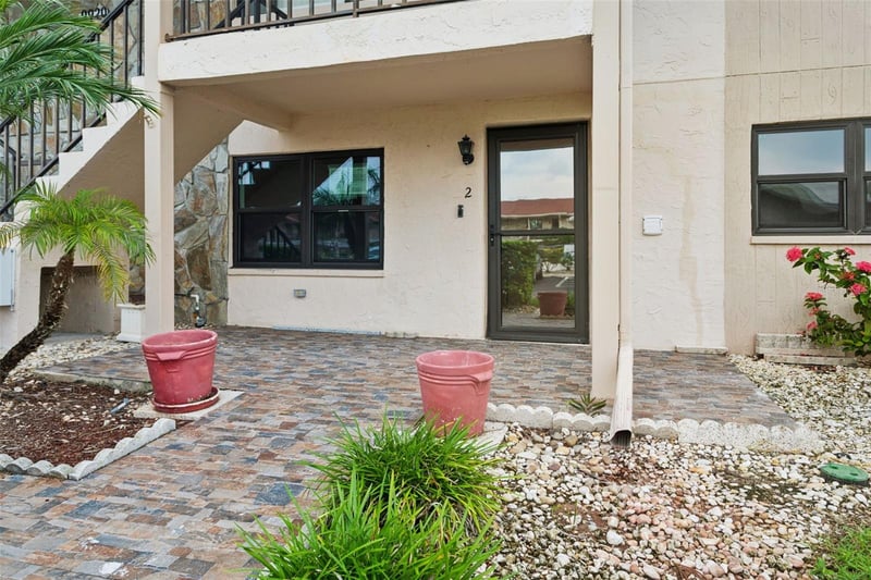 9920 Eagles Point Cir #2, Port Richey, FL 34668