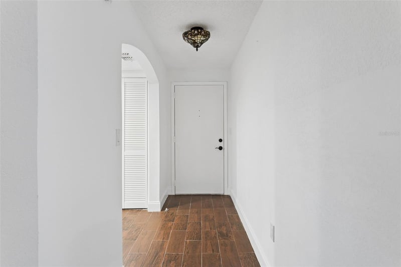 9920 Eagles Point Cir #2, Port Richey, FL 34668