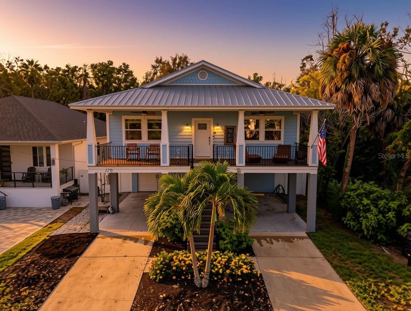 170 E Spruce St, Tarpon Springs, FL 34689