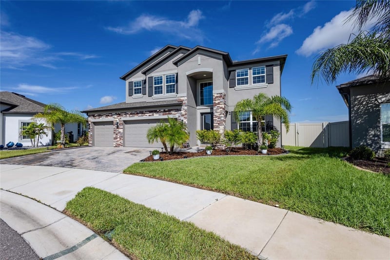 3195 King Fern Dr, Wimauma, FL 33598