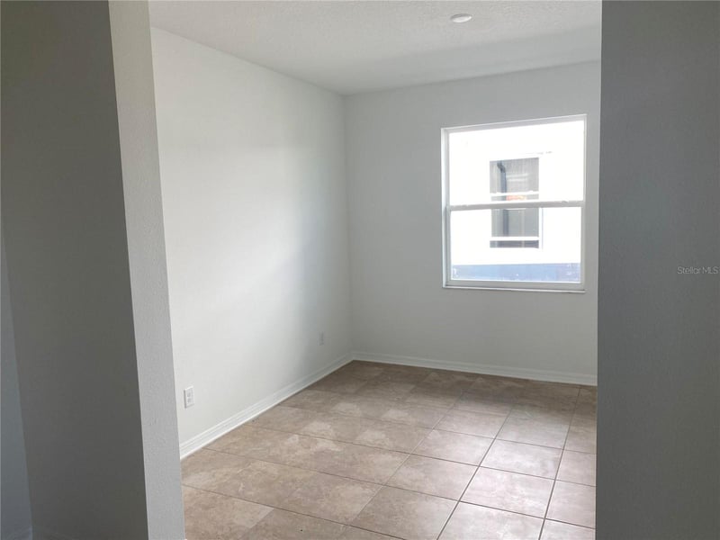 10725 New Morning Dr, Tampa, FL 33647