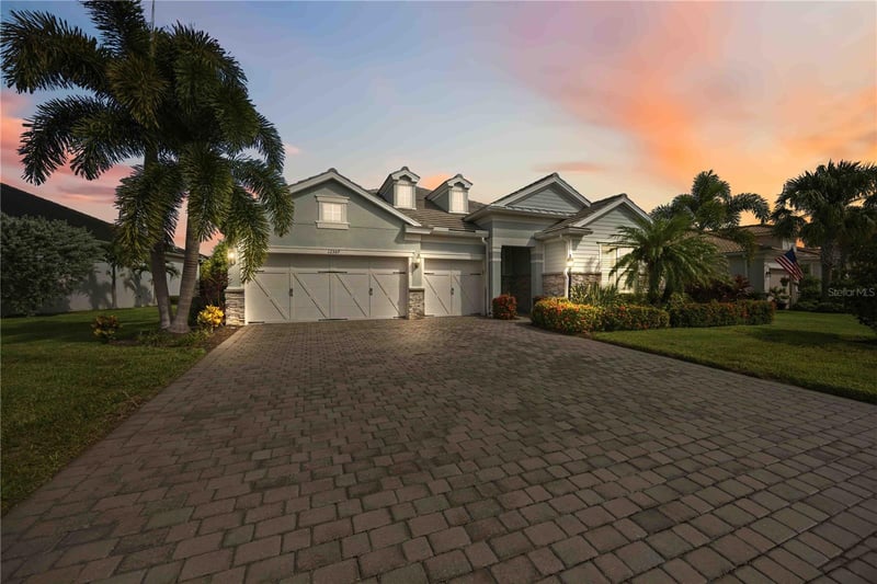 12307 Seabrook Ave, Bradenton, FL 34211