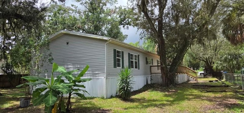 5301 Royal Oak Dr, Tampa, FL 33610