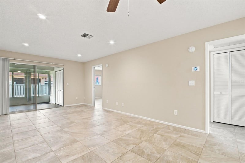2460 Northside Dr #1202, Clearwater, FL 33761