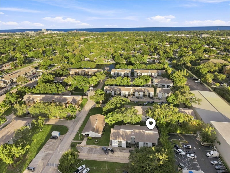 3807 Oak Dr #D41, Tampa, FL 33611