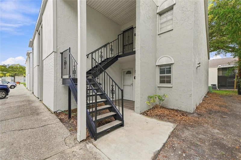 3807 Oak Dr #D41, Tampa, FL 33611