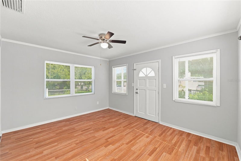 1806 W Kirby St, Tampa, FL 33604