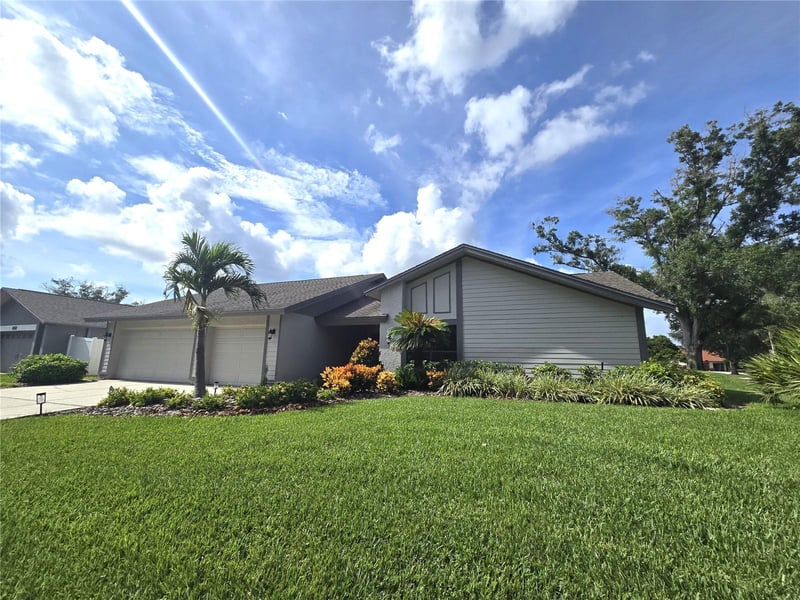 2694 Redford Ct, Clearwater, FL 33761
