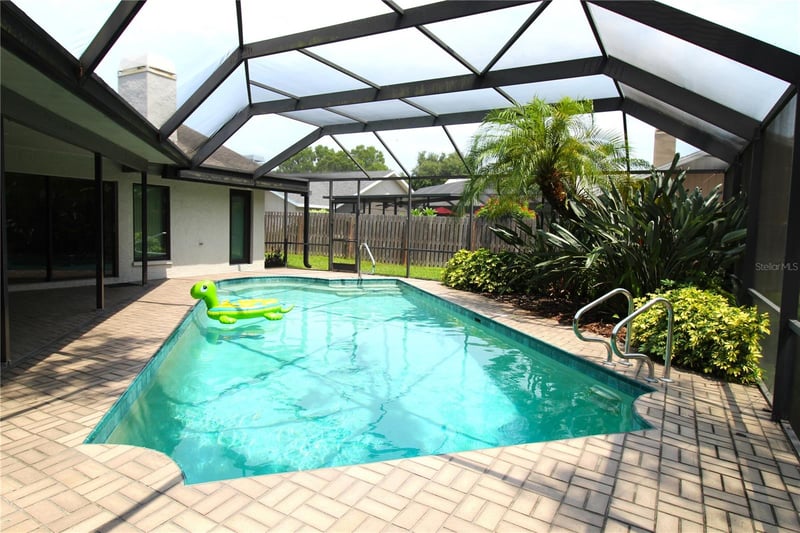 2694 Redford Ct, Clearwater, FL 33761