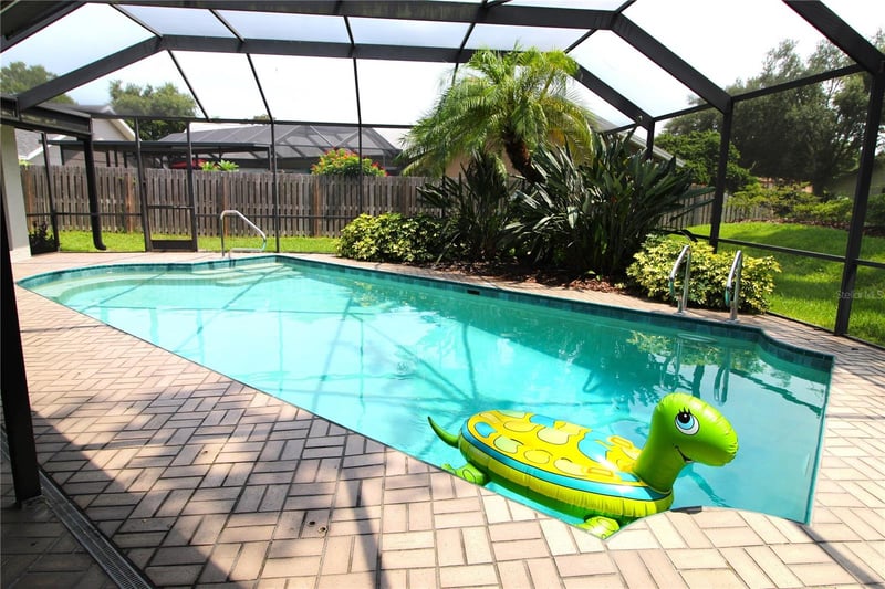 2694 Redford Ct, Clearwater, FL 33761