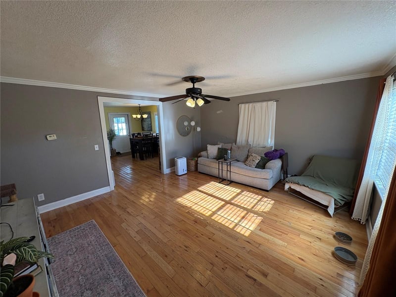 6302 S Adelia Ave, Tampa, FL 33616