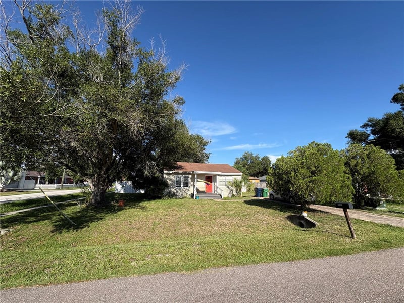 6302 S Adelia Ave, Tampa, FL 33616