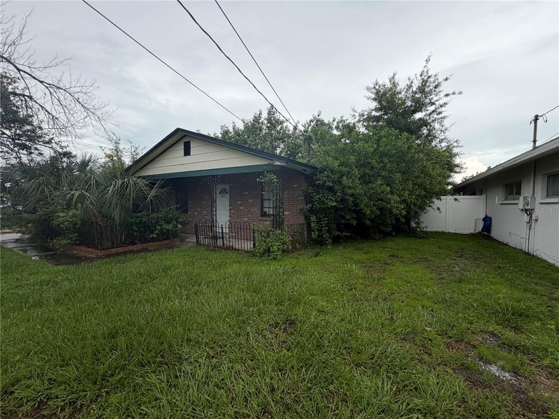 4808 Arrowwood Dr, Tampa, FL 33615