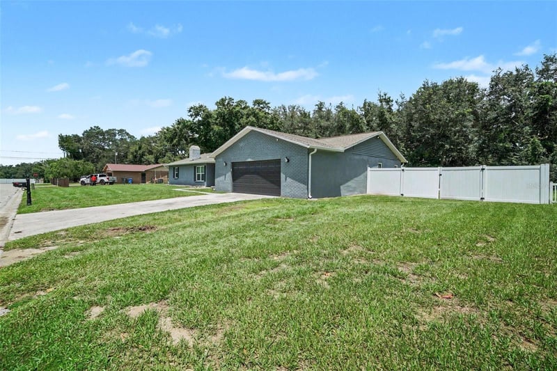 206 Jacob Ryan Ct, Brandon, FL 33510