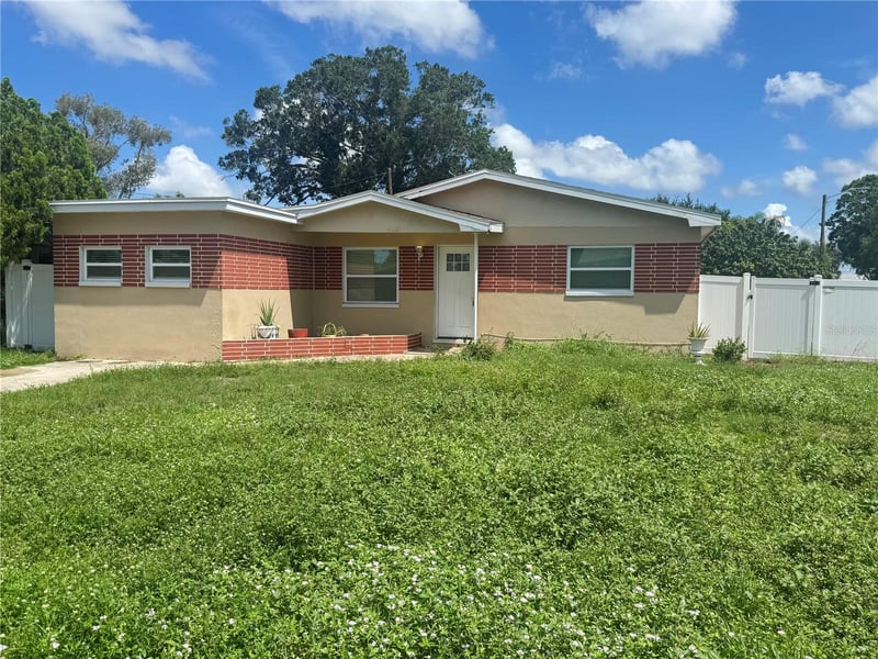4631 76th Ave N, Pinellas Park, FL 33781