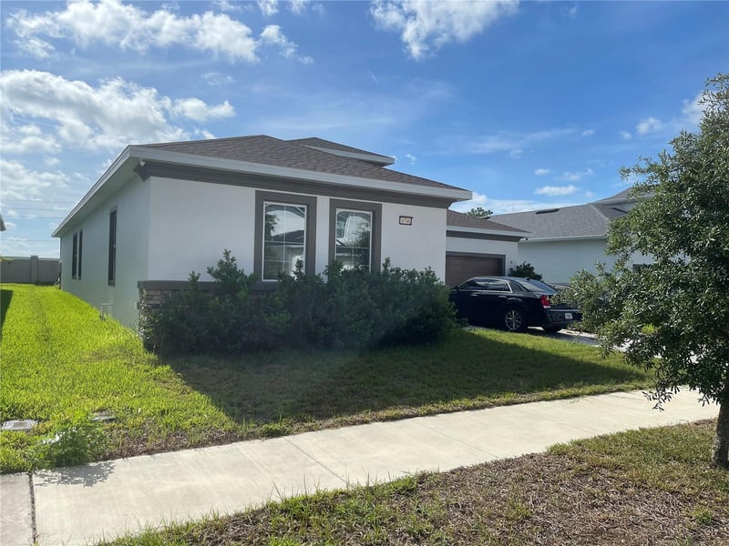 8788 Drummer Plank Dr, Wesley Chapel, FL 33545
