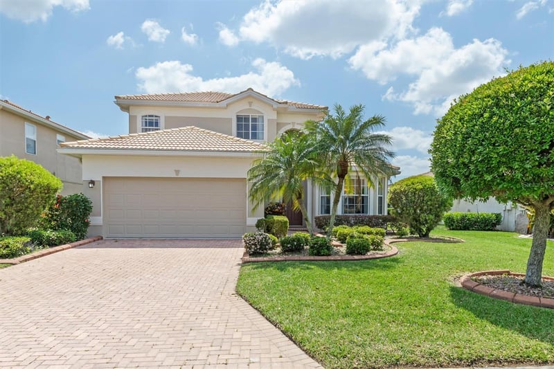 6918 74th Street Cir, Bradenton, FL 34203