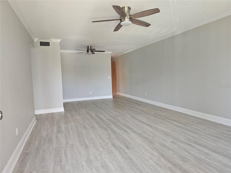 2321 Ecuadorian Way #31, Clearwater, FL 33763