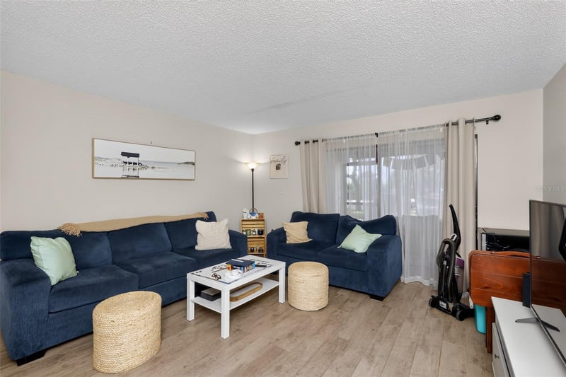 2650 Countryside Blvd #B104, Clearwater, FL 33761