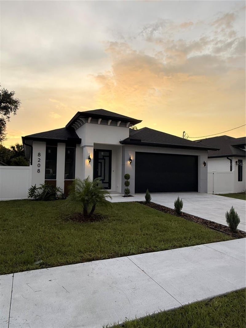 8208 Elmer St, Tampa, FL 33604