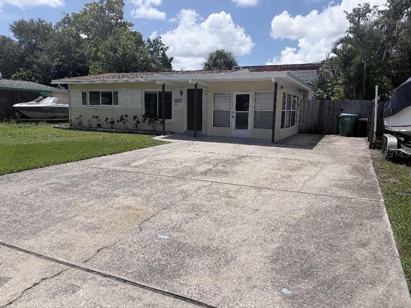 2209 Euclid Cir S, Clearwater, FL 33764