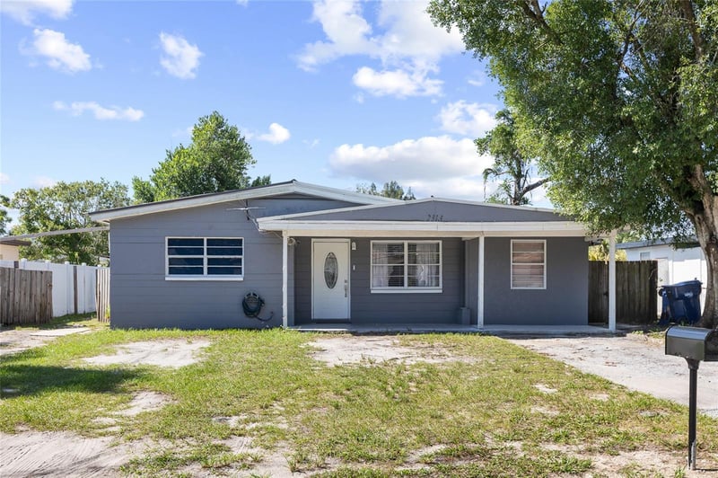 2313 E 111th Ave, Tampa, FL 33612