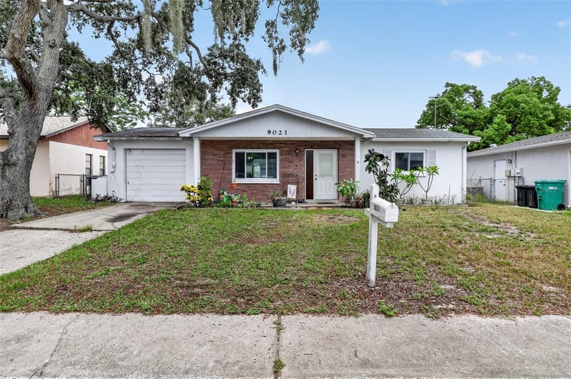 9021 Richwood Ln, Port Richey, FL 34668