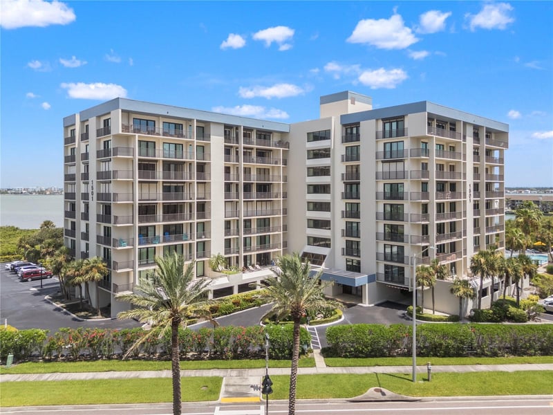 1501 Gulf Blvd #206, Clearwater, FL 33767