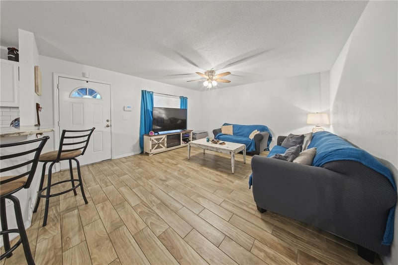 1806 E Curtis St, Tampa, FL 33610