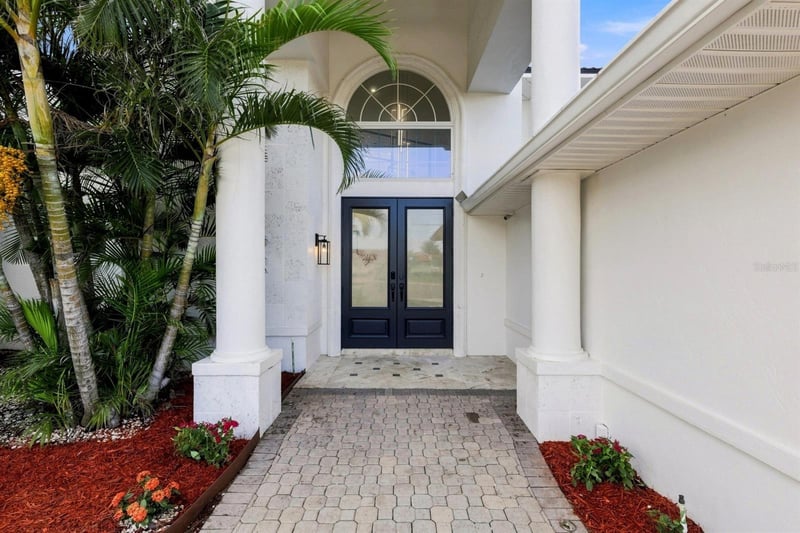 461 Palm ISLAND, Clearwater Beach, FL 33767