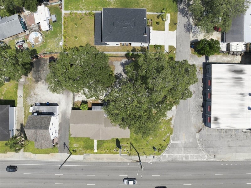 901 W Hillsborough Ave, Tampa, FL 33603