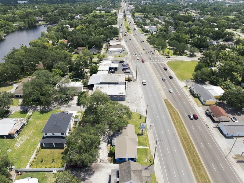 901 W Hillsborough Ave, Tampa, FL 33603