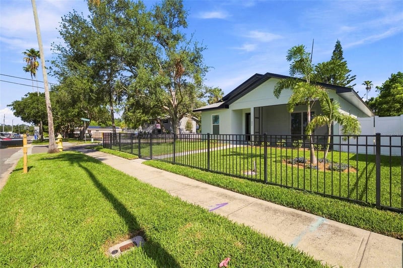 502 Beltrees St, Dunedin, FL 34698