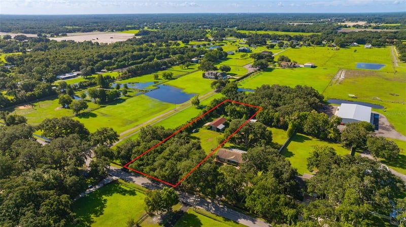 5701 Miley Rd, Plant City, FL 33565