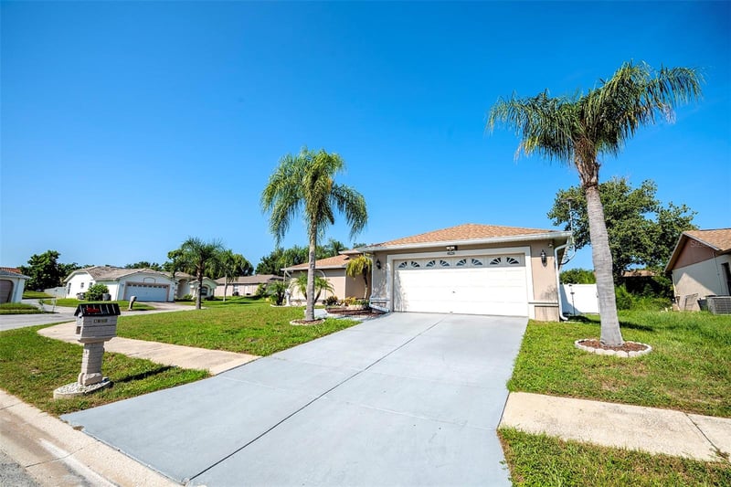 8128 Golden Bear Loop, Port Richey, FL 34668