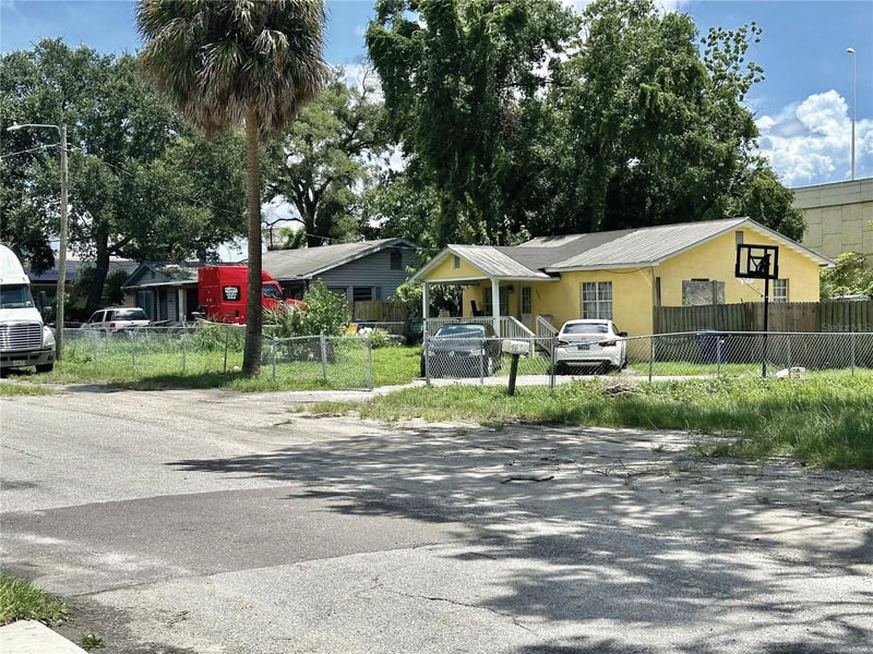 3911 E 15th Ave, Tampa, FL 33605