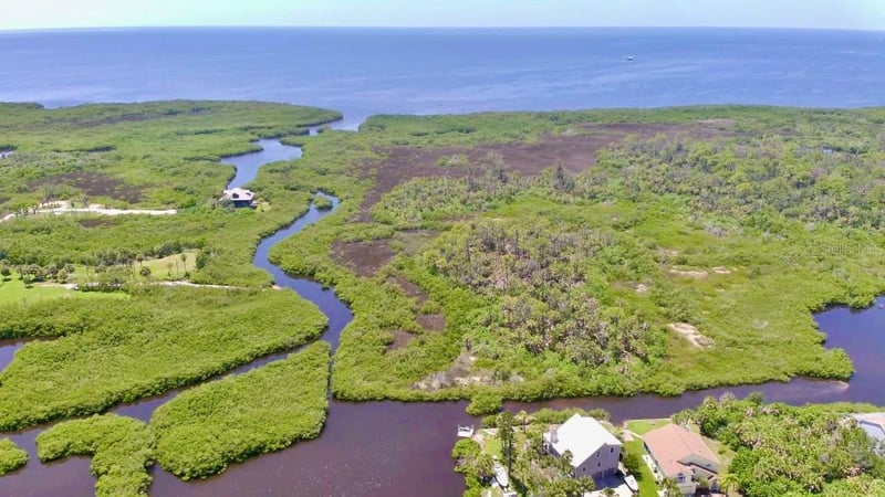 Wells Ct, Port Richey, FL 34668