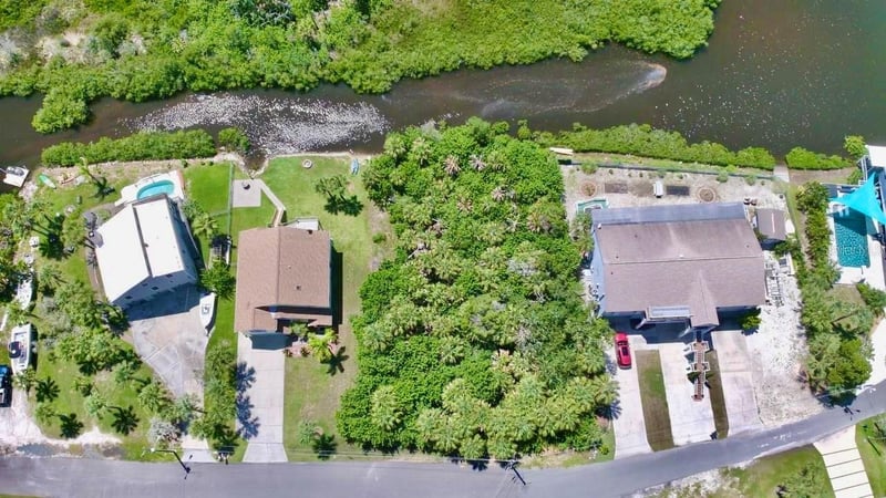 Wells Ct, Port Richey, FL 34668