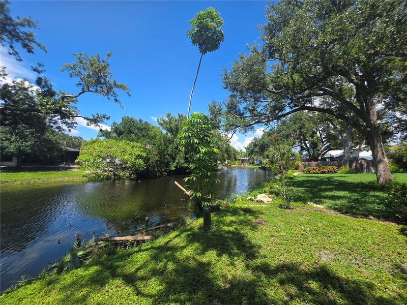 7708 9th Ave Dr, Bradenton, FL 34209