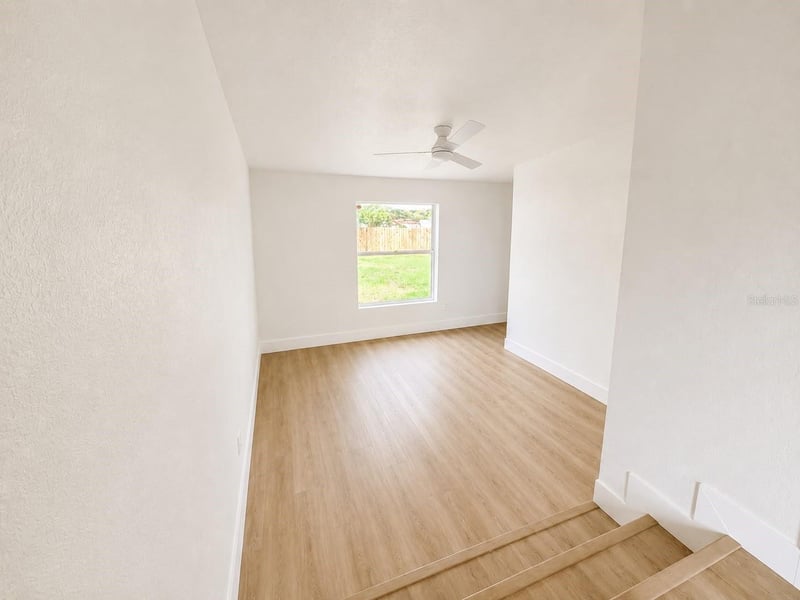 8713 N Edison Ave, Tampa, FL 33604