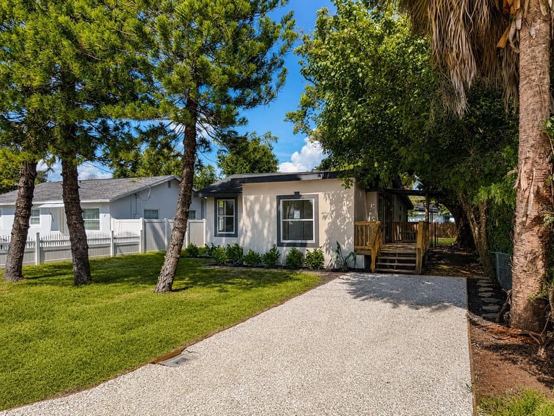 8713 N Edison Ave, Tampa, FL 33604