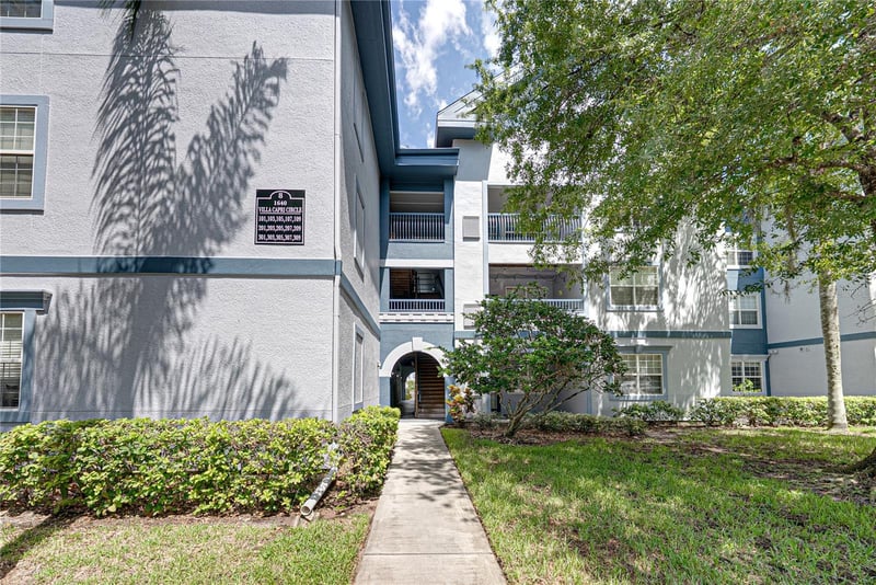 1640 Villa Capri Cir #301, Odessa, FL 33556