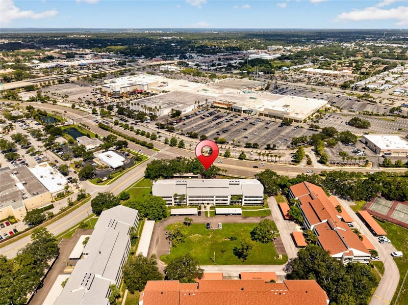2581 Countryside Blvd #2210, Clearwater, FL 33761