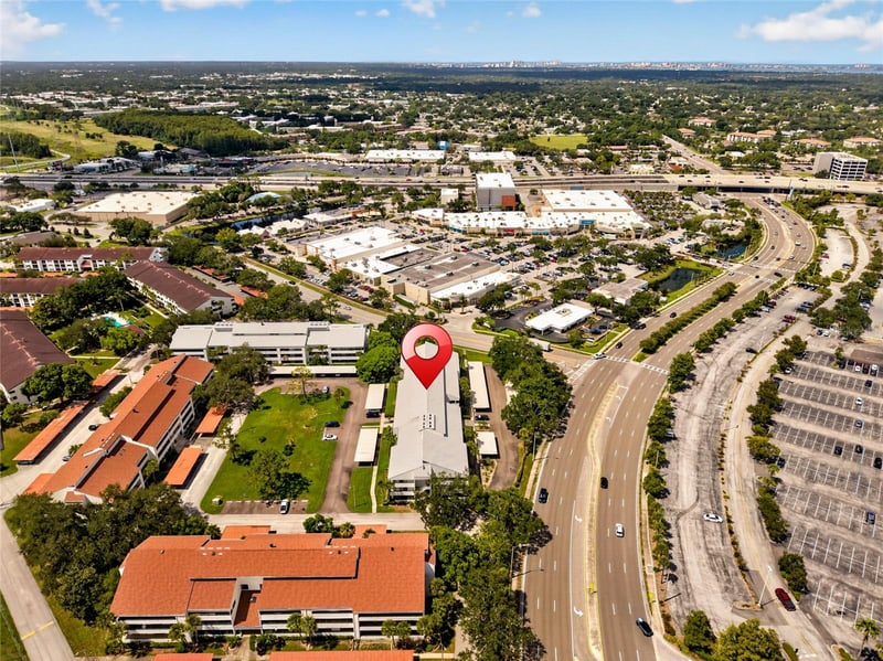 2581 Countryside Blvd #2210, Clearwater, FL 33761