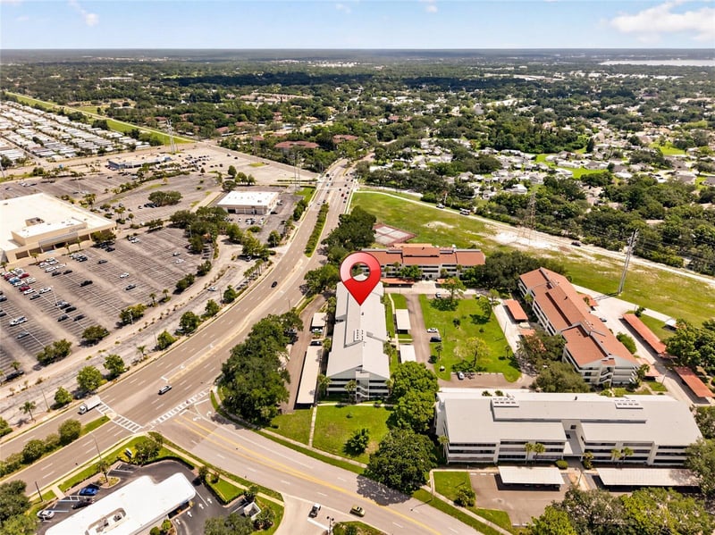 2581 Countryside Blvd #2210, Clearwater, FL 33761