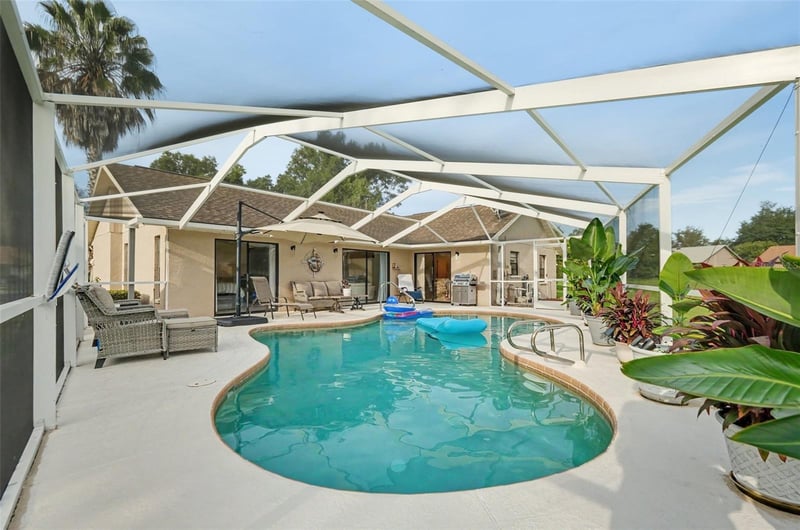 37147 Foxrun Pl, Zephyrhills, FL 33542