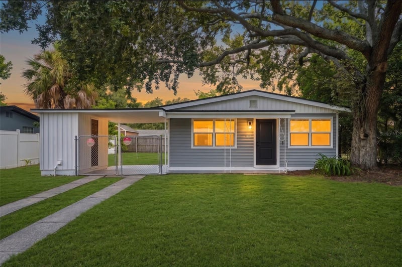 4406 W Wallace Ave, Tampa, FL 33611